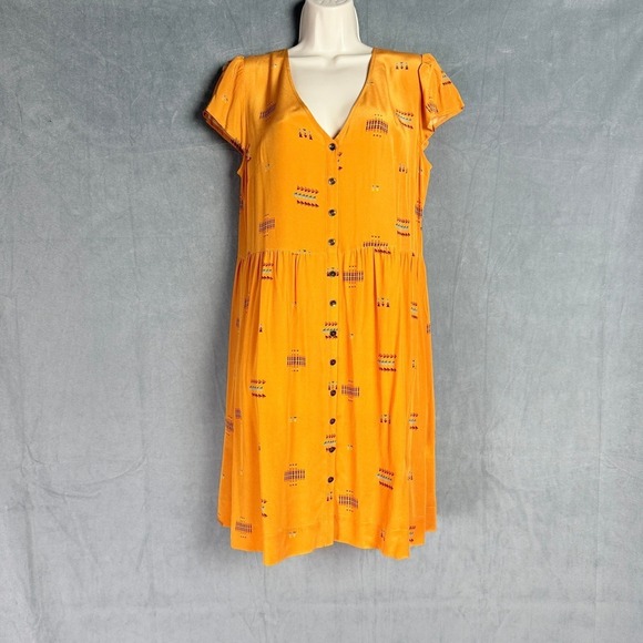 Pendleton Dresses & Skirts - NWOT Pendleton Geometric Print Silk Midi Dress M Button Front Boho Casual Summer